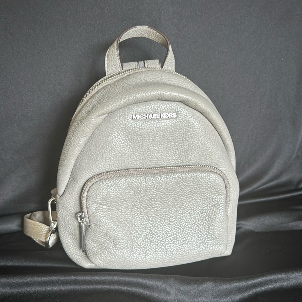 Small grey bag